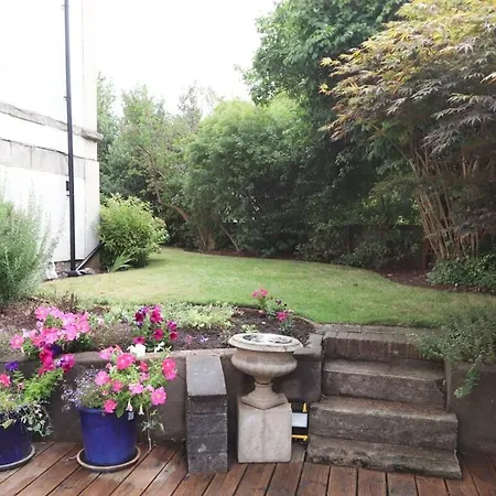 Fernbank One Bed With Garden&parking Apartment *
